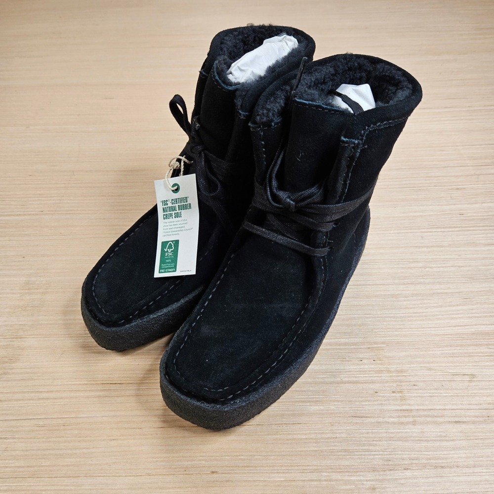 Clarks Wallabee Cup Hi Women 6 Black Suede Faux Fur Boot NEW